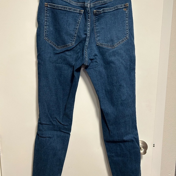 Madewell Petite 10" High-Rise Roadtripper Authentic Skinny Jeans - Picture 4 of 7